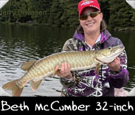 Past Hunter Beth McCumber landed this fine 32-inch specimen while being guided by Jerry Dreissen